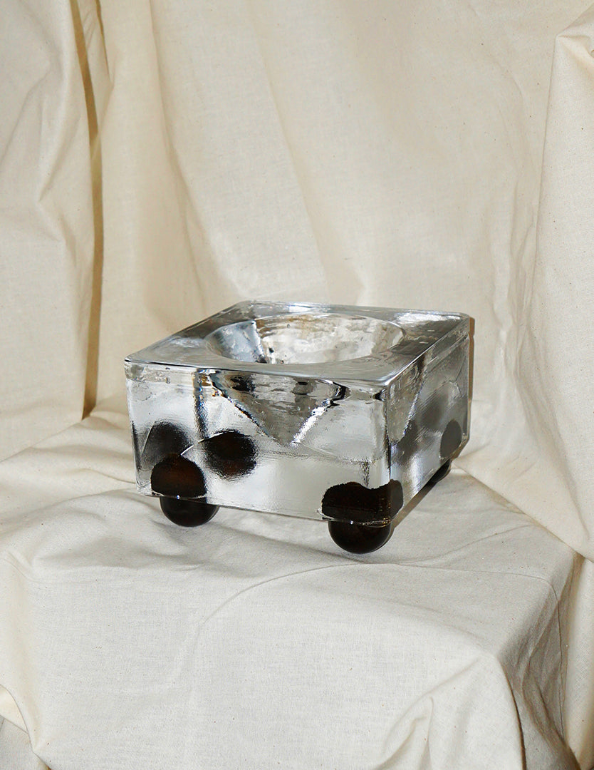 CONTEMPORARY: KNOWN WORK