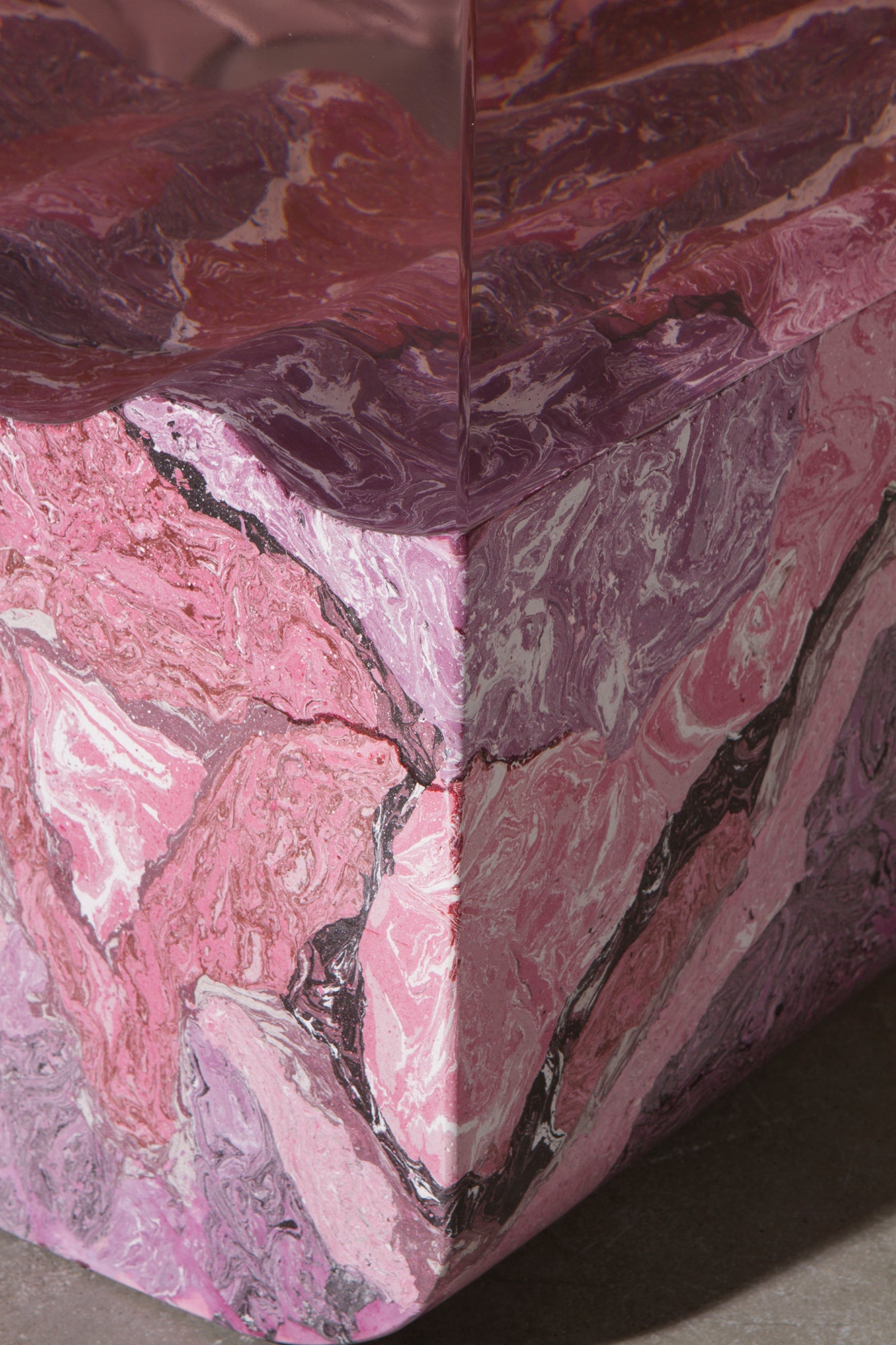 CONTEMPORARY: MARTINA GUANDALINI